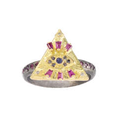 TRIANGLE WHIT PURPLE RHODOLITE RING